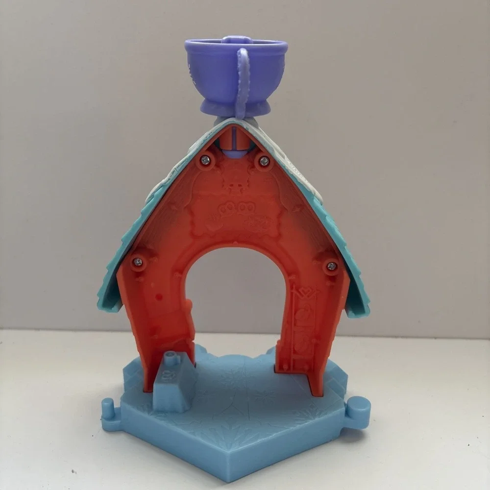 2021 Disney Frozen Fisher Price Little People Toy Playset Lot Olaf's Cafe/ Elsa